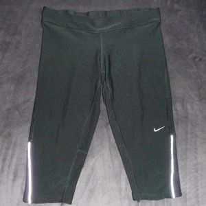 Nike Dri-Fit Running Capri Tights S